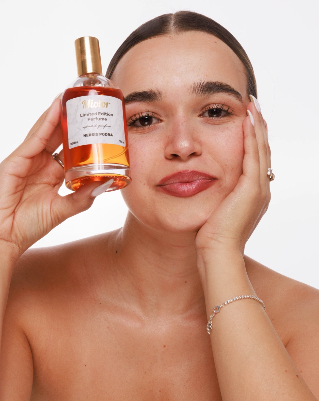 בהשראת Miss Dior Blooming Bouquet