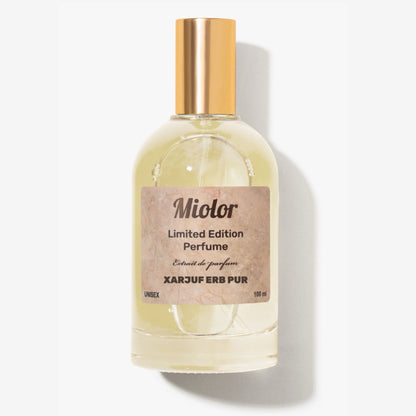 בהשראת Erba Pura Xerjoff (unisex)